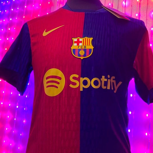 Nike FC Barcelona 2024/25 Match Home
Men's Nike Dri-FIT ADV Soccer Jersey - Picture 13 of 15